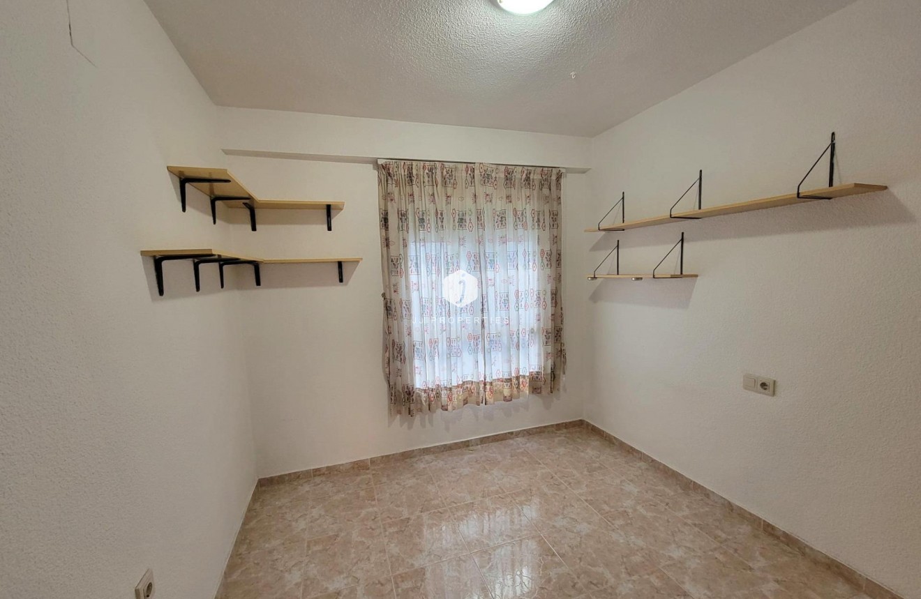 Aus zweiter Hand - Penthouse -
Torrevieja - Playa de los Locos