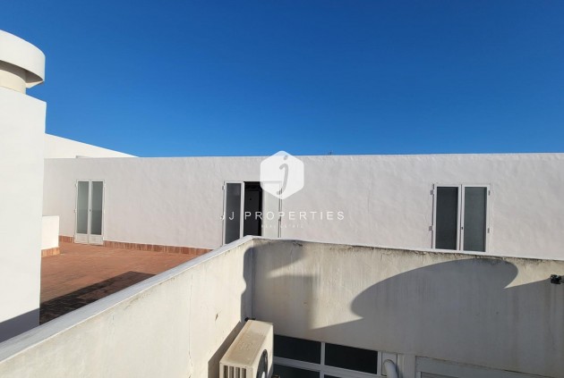 Aus zweiter Hand - Penthouse -
Torrevieja - Playa de los Locos