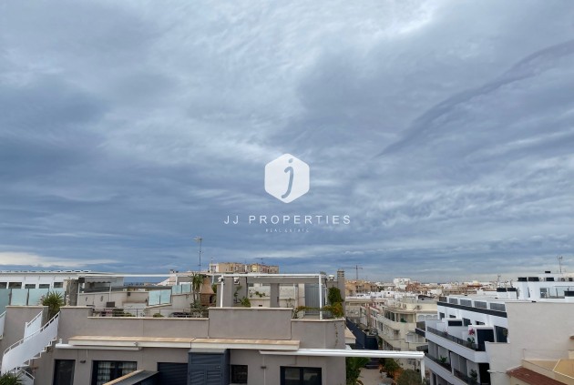 Aus zweiter Hand - Penthouse -
Torrevieja - Costa Blanca