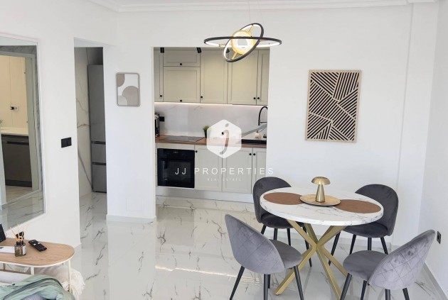 Aus zweiter Hand - Penthouse -
Orihuela Costa - La Zenia