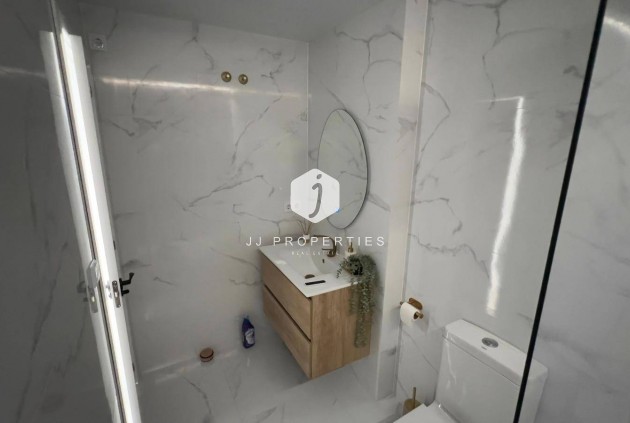 Aus zweiter Hand - Penthouse -
Orihuela Costa - La Zenia