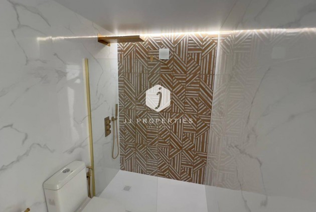 Aus zweiter Hand - Penthouse -
Orihuela Costa - La Zenia