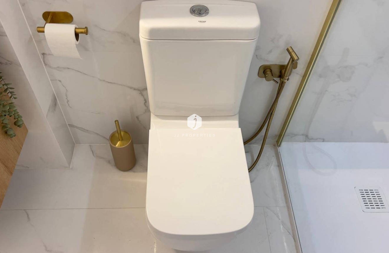 Aus zweiter Hand - Penthouse -
Orihuela Costa - La Zenia