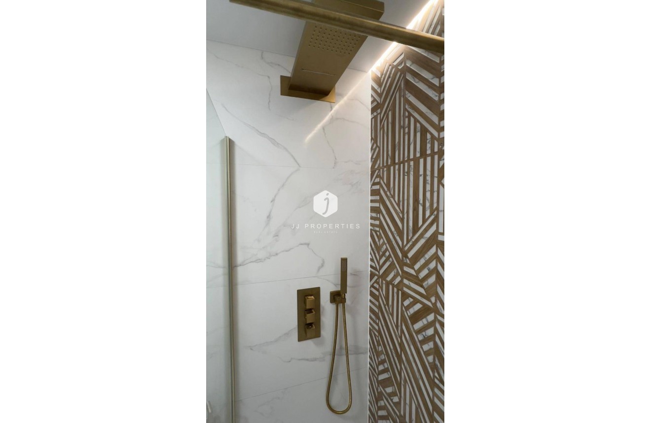 Aus zweiter Hand - Penthouse -
Orihuela Costa - La Zenia