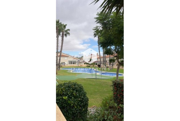 Aus zweiter Hand - Penthouse -
Orihuela Costa - La Zenia