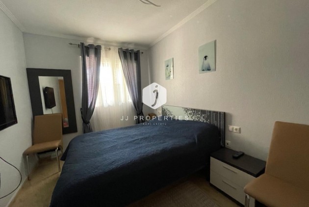 Aus zweiter Hand - Wohnung -
Campoamor - Costa Blanca