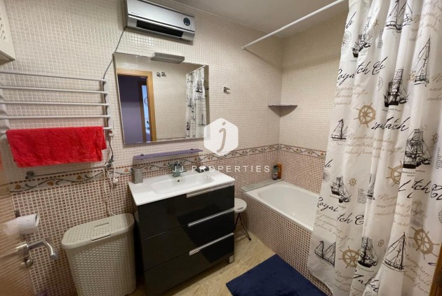 Aus zweiter Hand - Wohnung -
Campoamor - Costa Blanca