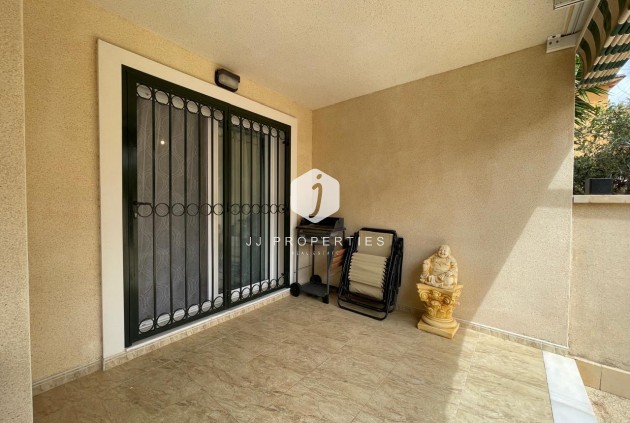 Aus zweiter Hand - Wohnung -
Campoamor - Costa Blanca