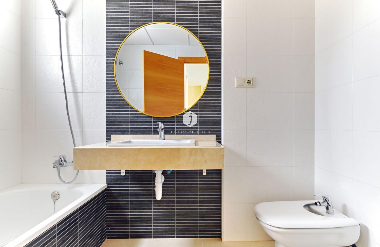 Nowy budynek - Mieszkanie w bloku -
San Miguel de Salinas