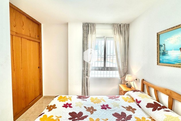 Resale - Apartment / flat -
Torrevieja - Centro