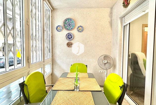 Aus zweiter Hand - Wohnung -
Torrevieja - Centro