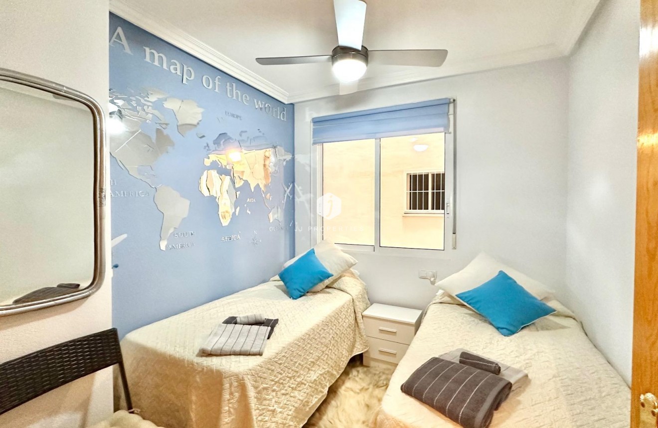 Aus zweiter Hand - Wohnung -
Torrevieja - Centro