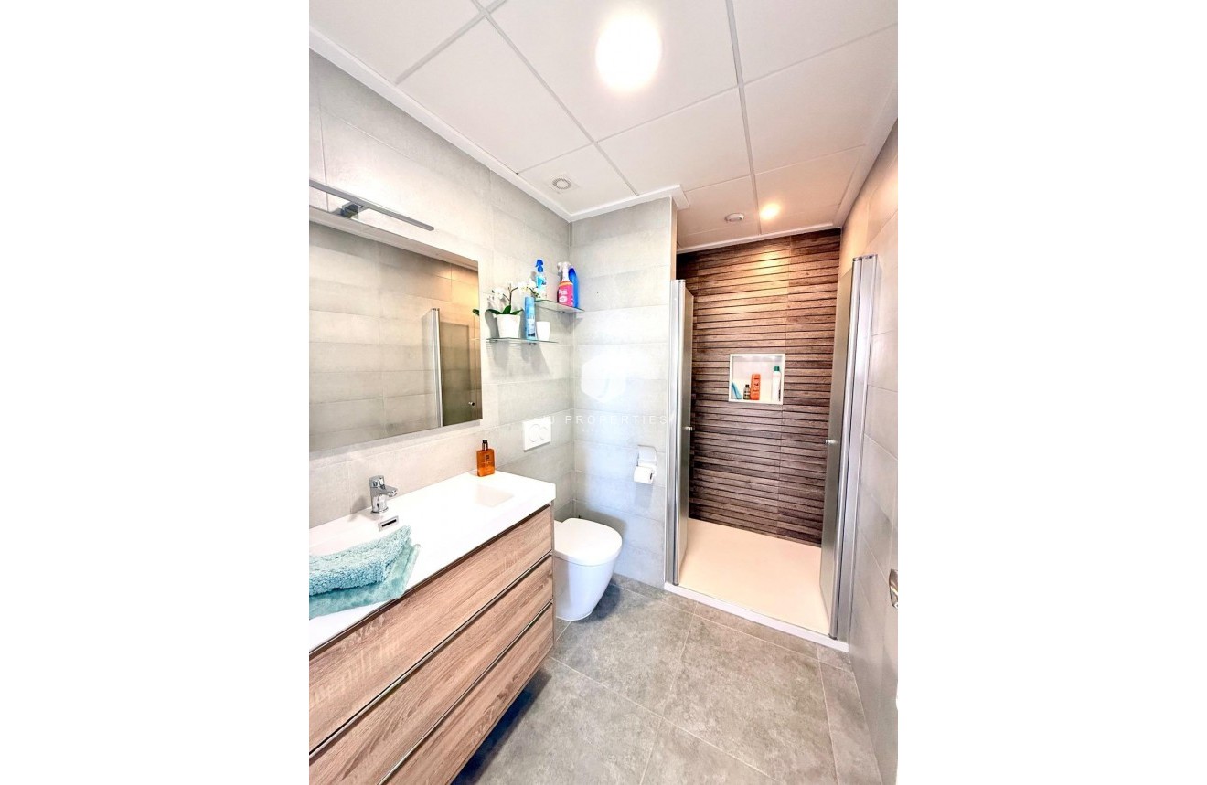 Tweedehands - Appartement / flat -
Orihuela Costa - Villamartín-las Filipinas