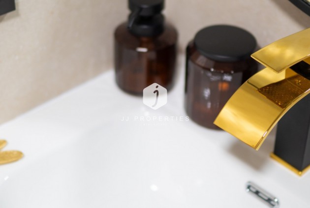 Aus zweiter Hand - Wohnung -
Torrevieja - Costa Blanca