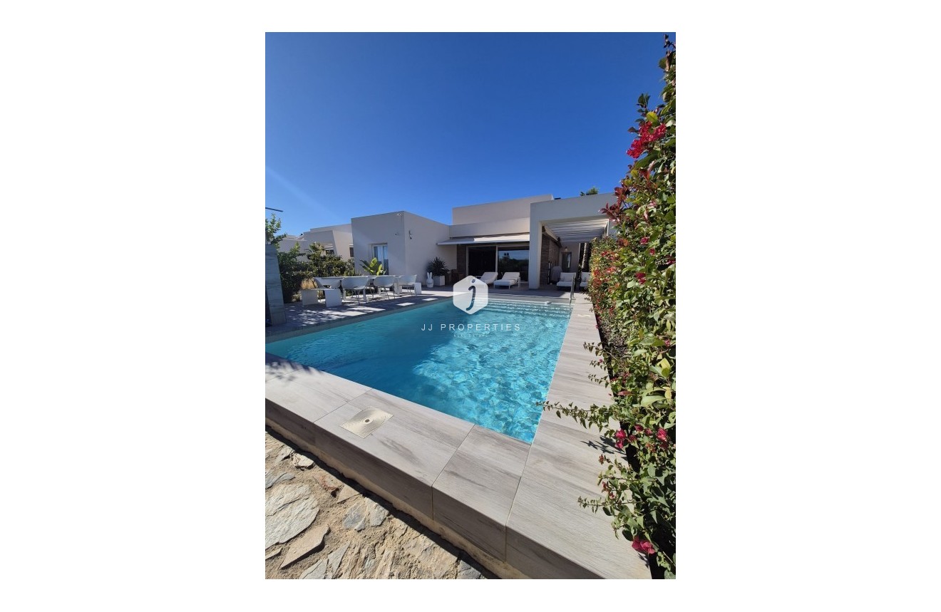 Aus zweiter Hand - Villa -
La Finca Golf Resort - Inland