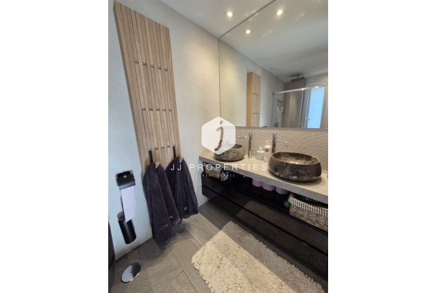 Aus zweiter Hand - Villa -
La Finca Golf Resort - Inland