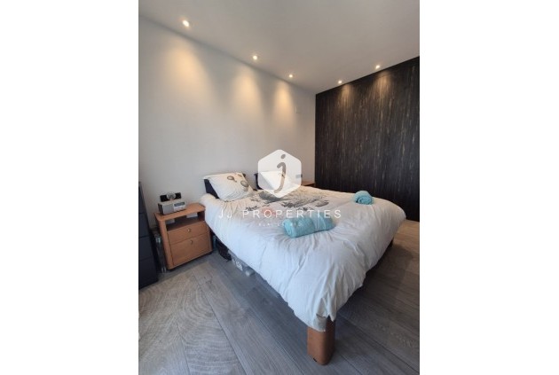 Aus zweiter Hand - Villa -
La Finca Golf Resort - Inland