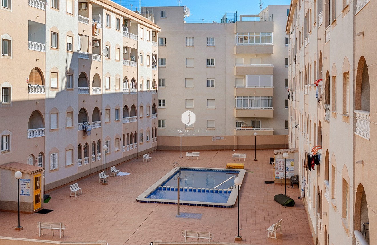 Aus zweiter Hand - Wohnung -
Torrevieja - Costa Blanca