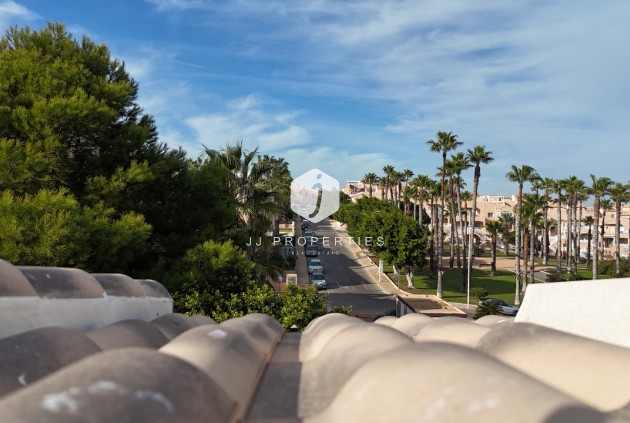 Aus zweiter Hand - Duplex -
La Mata - Costa Blanca