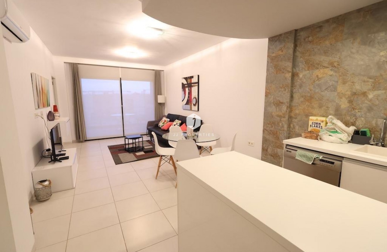 Aus zweiter Hand - Wohnung -
Orihuela Costa - Costa Blanca