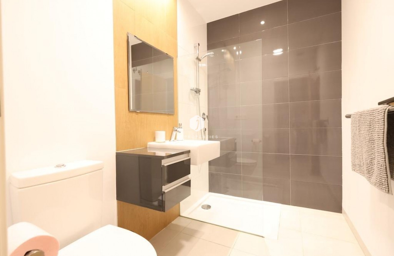 Aus zweiter Hand - Wohnung -
Orihuela Costa - Costa Blanca