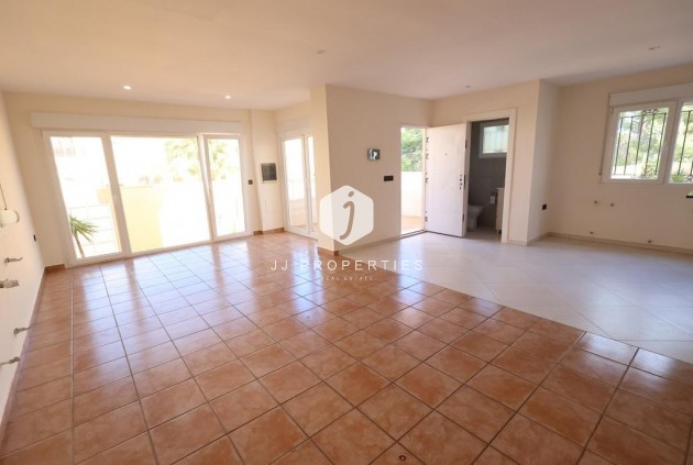 Aus zweiter Hand - Villa -
Orihuela Costa - Costa Blanca