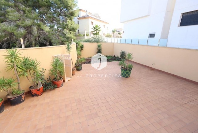 Aus zweiter Hand - Villa -
Orihuela Costa - Costa Blanca