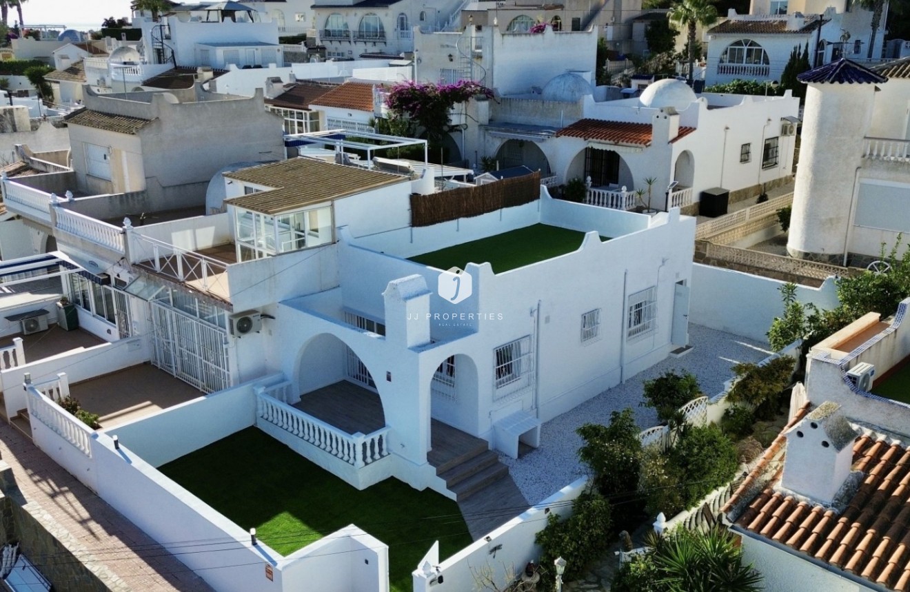 Aus zweiter Hand - Bungalow -
Orihuela Costa - Costa Blanca