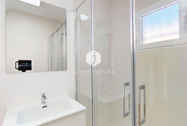 Aus zweiter Hand - Bungalow -
Orihuela Costa - Costa Blanca