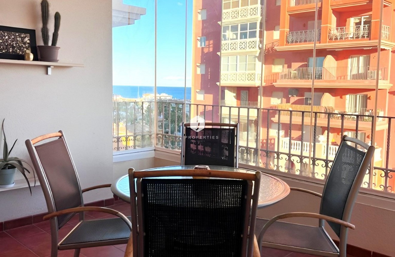 Aus zweiter Hand - Wohnung -
Torrevieja - Playa de los Locos