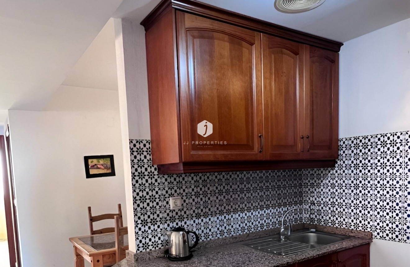 Aus zweiter Hand - Wohnung -
Torrevieja - Playa de los Locos