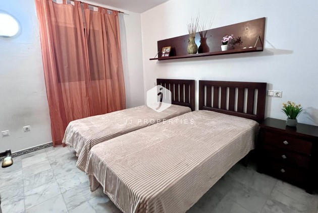 Aus zweiter Hand - Wohnung -
Torrevieja - Playa de los Locos