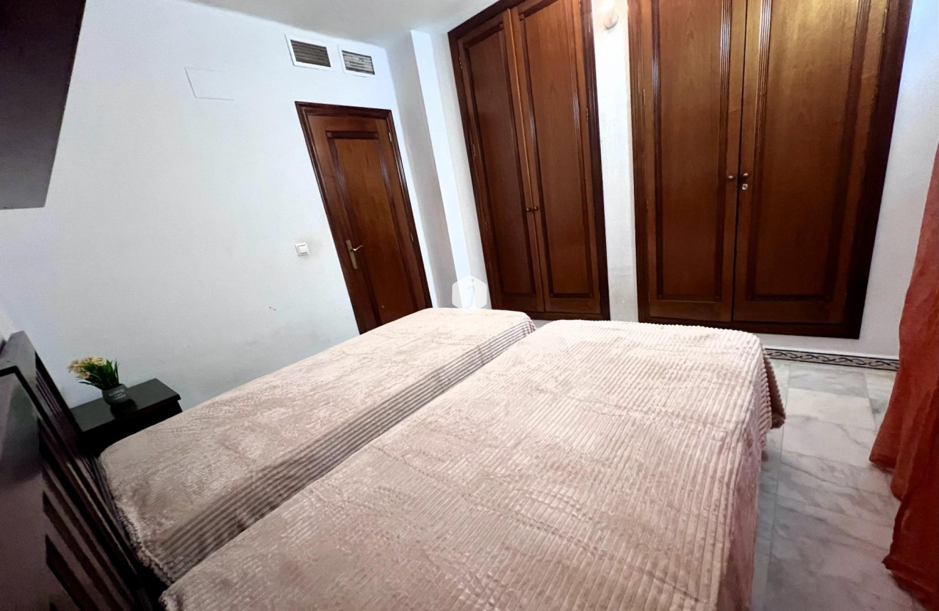 Aus zweiter Hand - Wohnung -
Torrevieja - Playa de los Locos