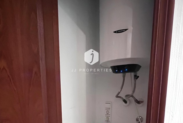 Aus zweiter Hand - Wohnung -
Torrevieja - Playa de los Locos