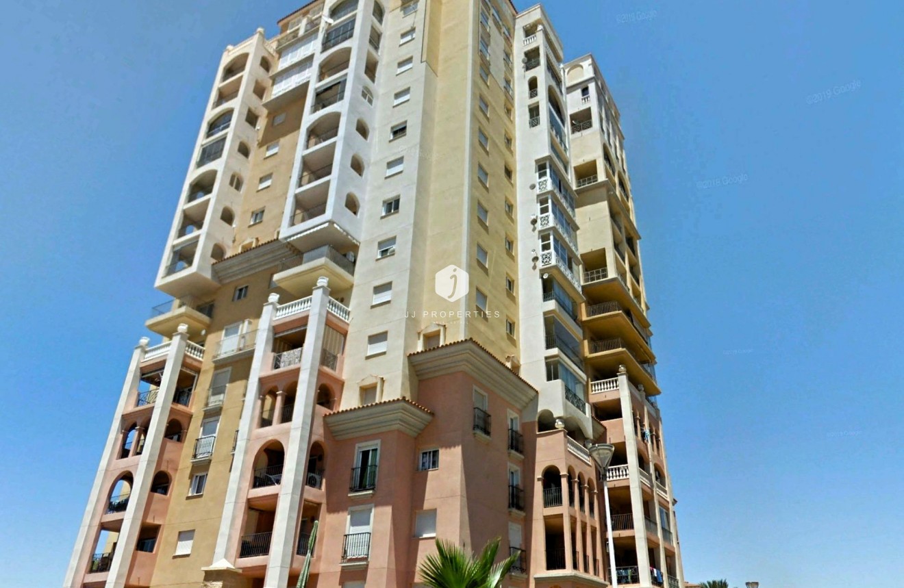 Aus zweiter Hand - Wohnung -
Torrevieja - Playa de los Locos