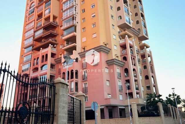 Aus zweiter Hand - Wohnung -
Torrevieja - Playa de los Locos