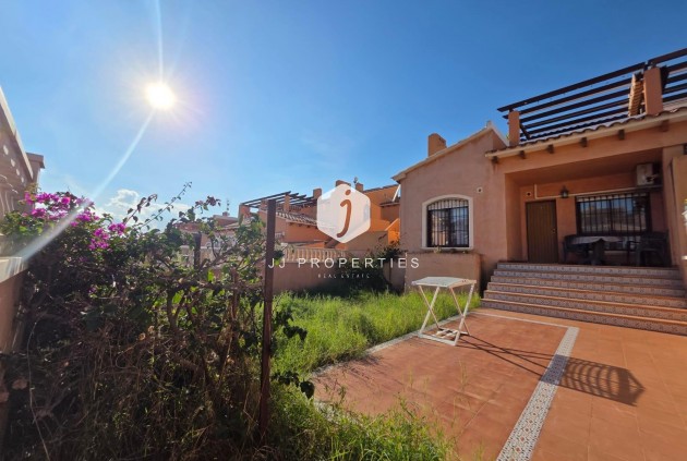 Aus zweiter Hand - Bungalow -
Torrevieja - Zona Los Frutales