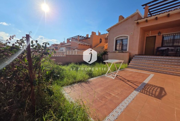 Aus zweiter Hand - Bungalow -
Torrevieja - Zona Los Frutales