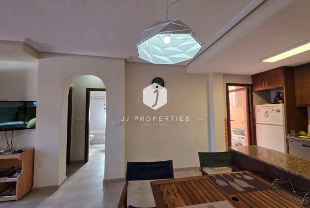 Aus zweiter Hand - Bungalow -
Torrevieja - Zona Los Frutales