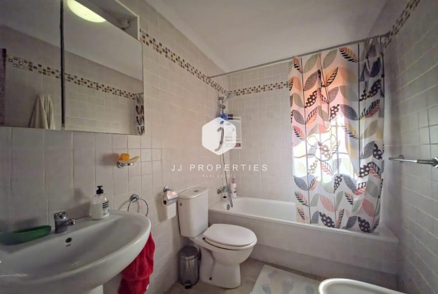 Aus zweiter Hand - Bungalow -
Torrevieja - Zona Los Frutales