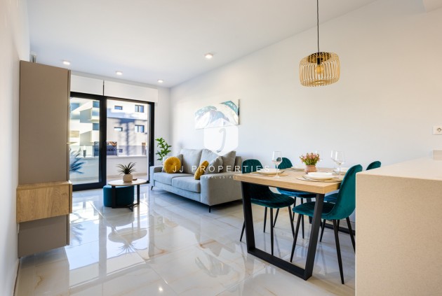 Aus zweiter Hand - Wohnung -
Orihuela Costa - Costa Blanca