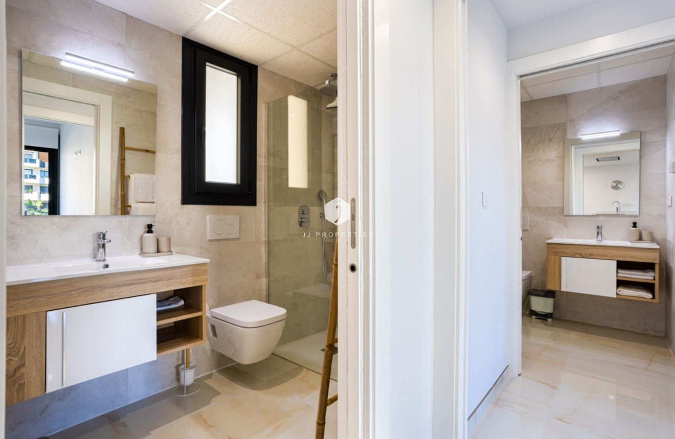 Aus zweiter Hand - Wohnung -
Orihuela Costa - Costa Blanca