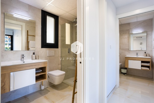 Aus zweiter Hand - Wohnung -
Orihuela Costa - Costa Blanca