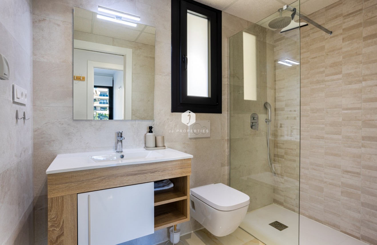 Aus zweiter Hand - Wohnung -
Orihuela Costa - Costa Blanca