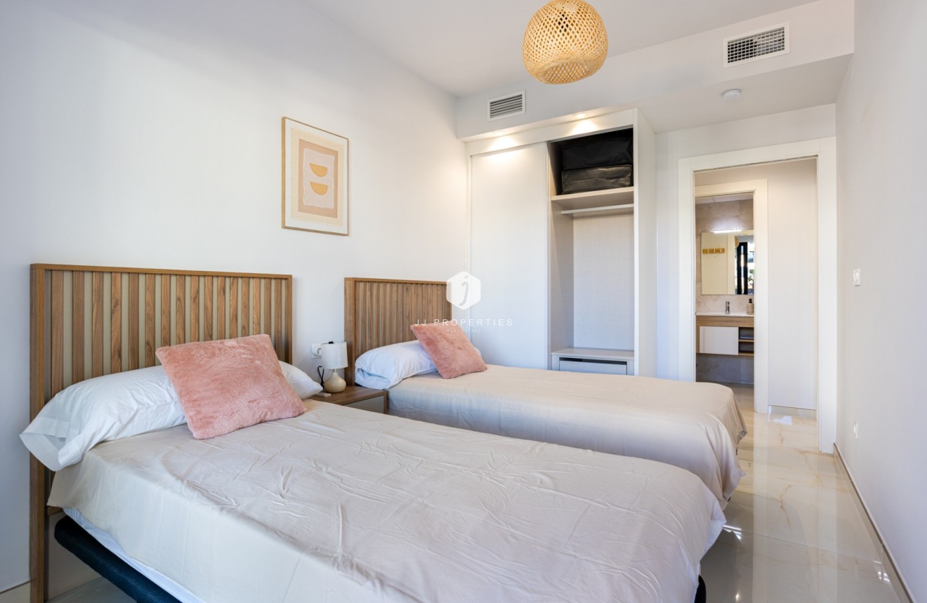 Aus zweiter Hand - Wohnung -
Orihuela Costa - Costa Blanca