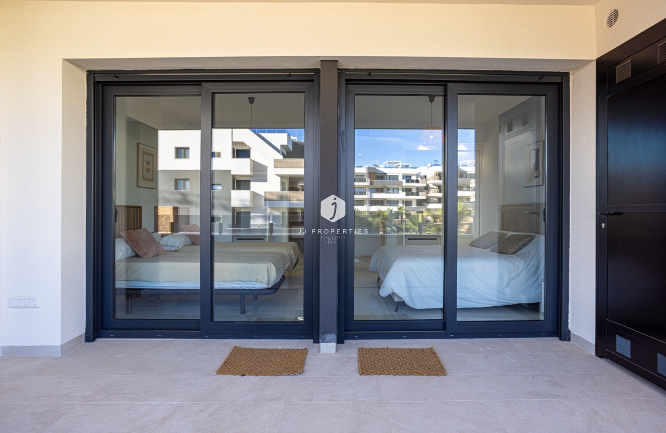 Aus zweiter Hand - Wohnung -
Orihuela Costa - Costa Blanca