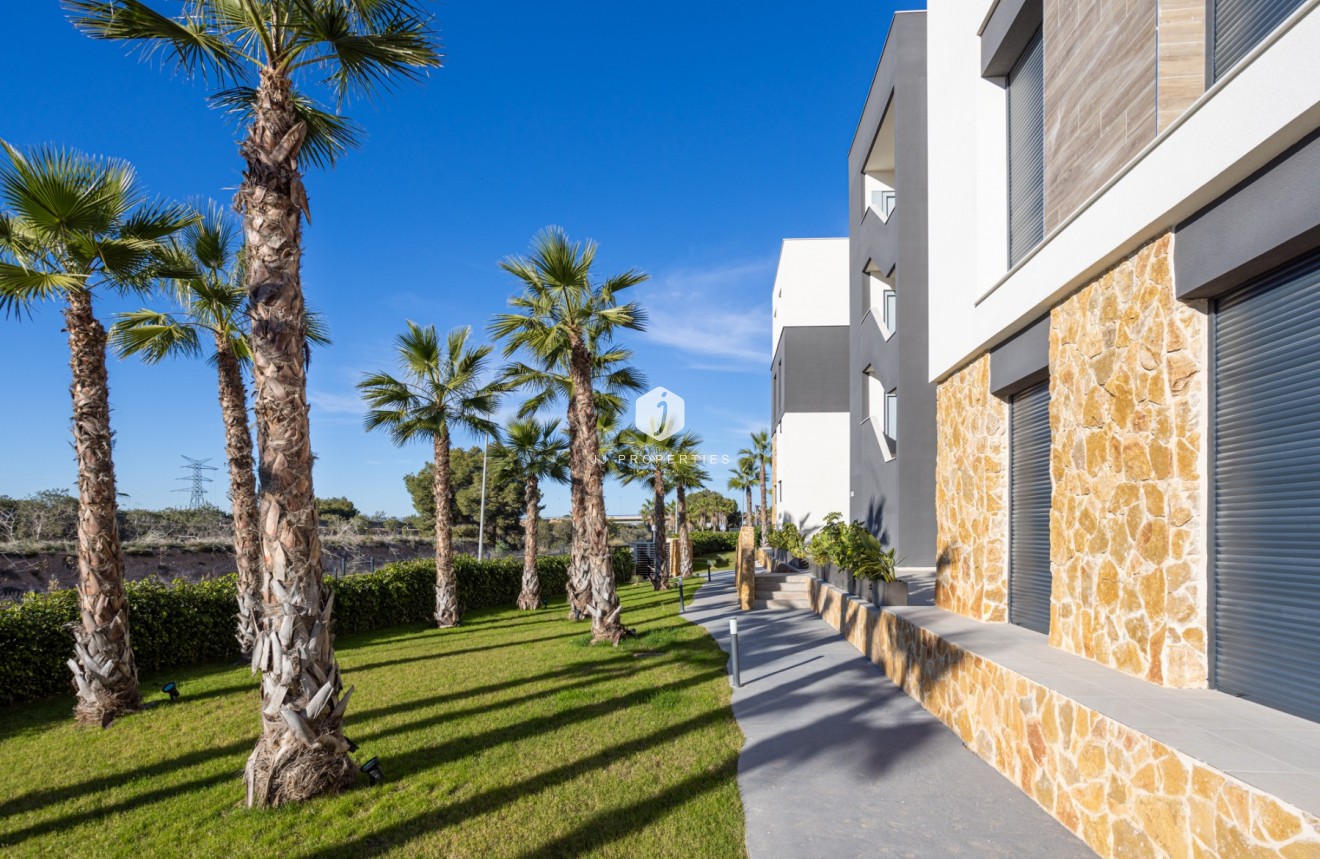 Aus zweiter Hand - Wohnung -
Orihuela Costa - Costa Blanca