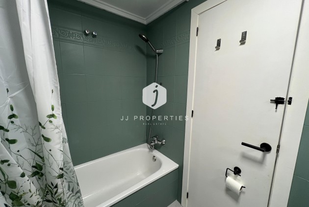 Resale - Bungalow -
Torrevieja - Costa Blanca