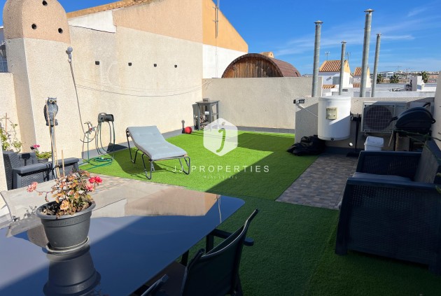 Resale - Bungalow -
Torrevieja - Costa Blanca