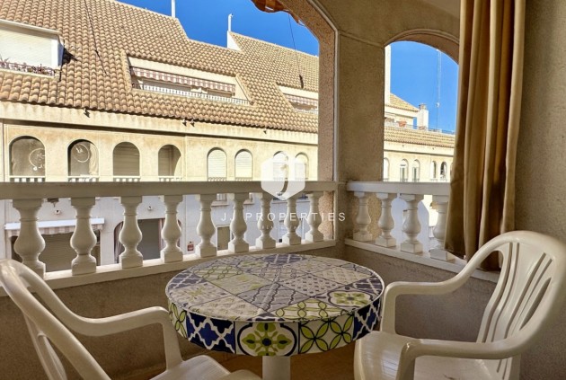 Resale - Apartment / flat -
Torrevieja - Costa Blanca